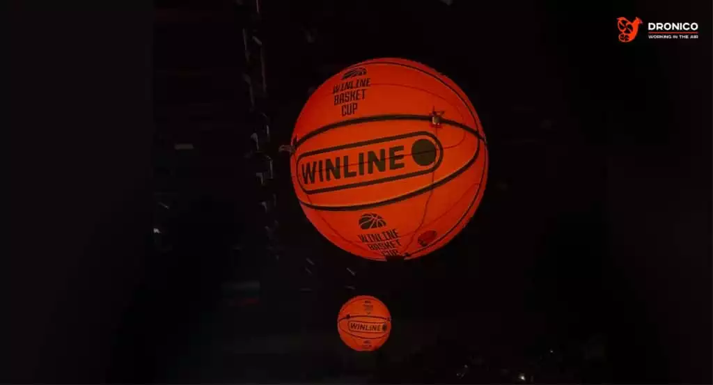 Радиоуправляемые сферы на матче Winline
